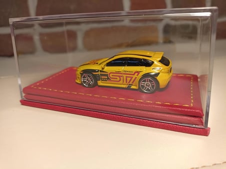 pleksi dergi kutuları,diecast 1/64 ölçek (SARI)