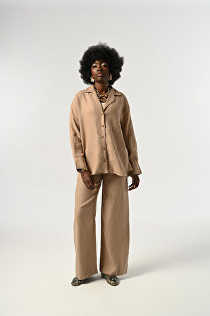 KADIN KARAMEL RENGİ %100 KETEN TEK CEPLİ UZUN KOLLU GÖMLEK