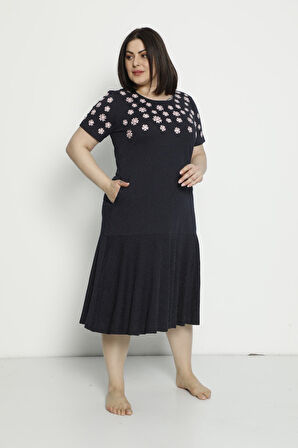 Kadın Desenli Nakış Detaylı Ve Cepli Penye Modal Pamuklu Büyük Beden Kısa Kollu Elbise