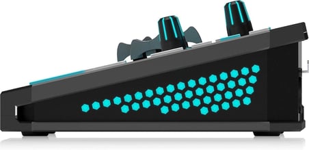 GoXLR 4 Kanallı Online Broadcast Mikser