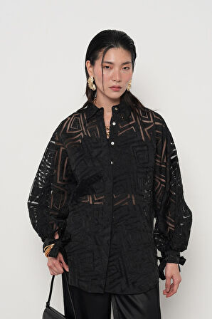 KADIN YARASA KOL SİYAH TRANSPARAN OVERSİZE GÖMLEK