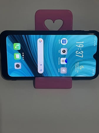 Kalpli Telefon Standı