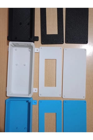Arduino genel amaçlı proje kutusu arduino mega ve diğerlerine uygun çift kapaklı mavi renk 175×80×35 mm