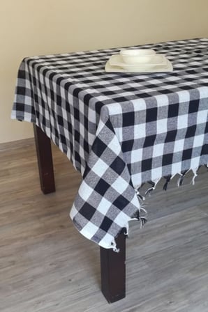 Deniz Marketim 140 X 140 cm Siyah Yerli Masa Örtüsü Sofra Bezi Piknik Örtüsü