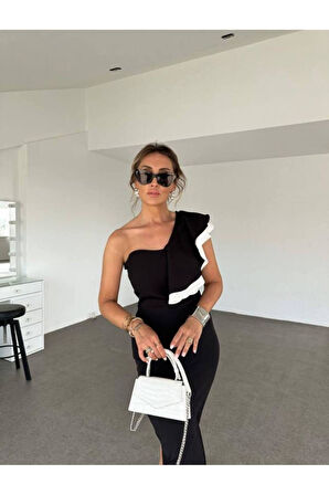 İthal dabıl kumaş volanlı elbise