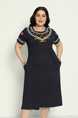 Kadın Cepli Nakış Detaylı Penye Modal Büyük Beden Elbise