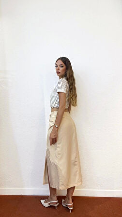 Yırtmaçlı Bağlama Detaylı Midi Boy Kalem Etek