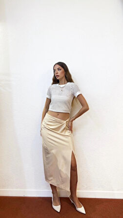 Yırtmaçlı Bağlama Detaylı Midi Boy Kalem Etek