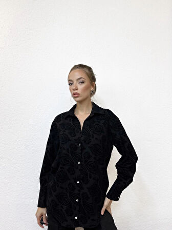 Puf Efektli Siyah Gömlek