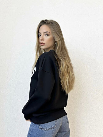 Önü Yazılı Oversize Bisiklet Yaka Siyah Sweatshirt