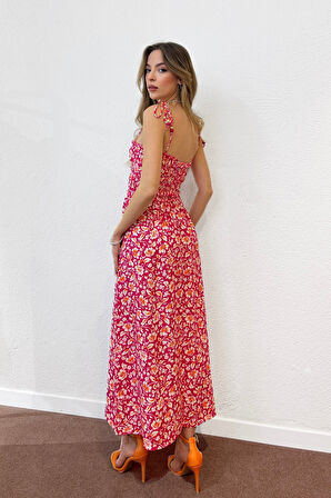 Çiçek Desenli Elbise