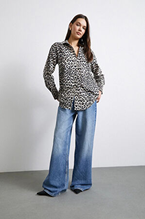 Leopar Desenli Pamuklu Bej Gömlek