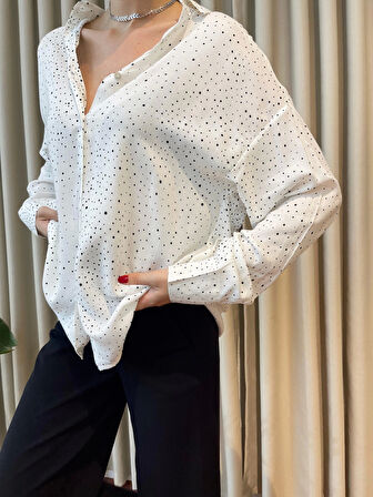 Puantiyeli Beyaz Gömlek