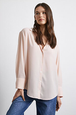 V Yaka Şifon Pudra Gömlek