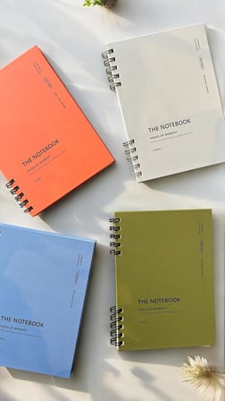 Spiralli 80 Yaprak Çizgisiz A5 Defter, Not Defteri, Okul Defteri, 4 Farklı Renk Seçeneği (01 Light Grey)