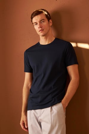 Erkek Bisiklet Yaka Slim Fit Basic Tişört Lacivert
