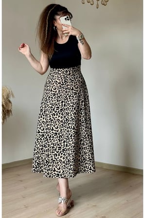 Kısa Kol Üst Siyah Alt Leopar Midi Boy Krep Elbise