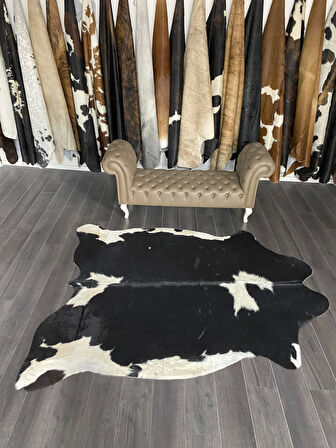 HAKİKİ DERİ DANA POSTU SİYAH - BEYAZ 180 x 230 - 0701000003