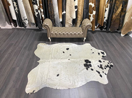 HAKİKİ DERİ DANA POSTU SİYAH - BEYAZ 200 x 235 - 0701000022