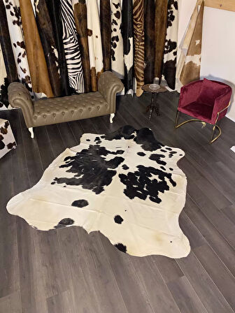 HAKİKİ DERİ DANA POSTU SİYAH - BEYAZ 200 x 225 - 0701000031