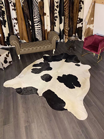 HAKİKİ DERİ DANA POSTU SİYAH - BEYAZ 225 x 255 - 0701000041