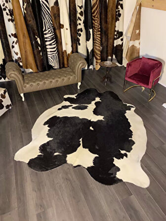 HAKİKİ DERİ DANA POSTU SİYAH - BEYAZ 195 x 240 - 0701000054