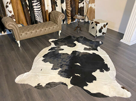 HAKİKİ DERİ DANA POSTU SİYAH - BEYAZ 200 x 230 - 0701000096