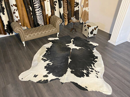 HAKİKİ DERİ DANA POSTU SİYAH - BEYAZ 215 x 245 - 0701000110