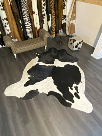 HAKİKİ DERİ DANA POSTU SİYAH - BEYAZ 230 x 270 - 0701000114