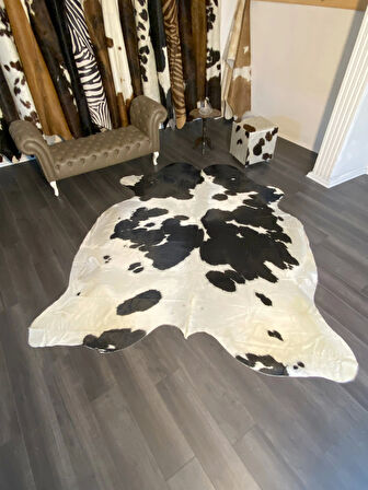 HAKİKİ DERİ DANA POSTU SİYAH - BEYAZ 230 x 280 - 0701000115