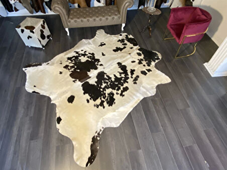 HAKİKİ DERİ DANA POSTU SİYAH - BEYAZ 230 x 255 - 0701000136