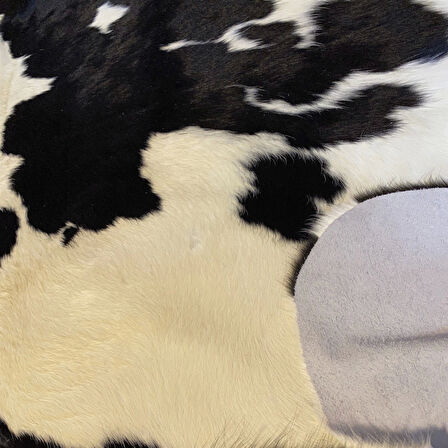 HAKİKİ DERİ DANA POSTU SİYAH - BEYAZ 195 x 250 - 0701000171