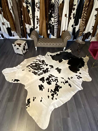 HAKİKİ DERİ DANA POSTU SİYAH - BEYAZ 225 x 305 - 0701000199