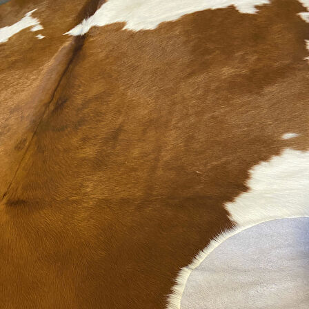 HAKİKİ DERİ DANA POSTU KAHVE - BEYAZ 185 x 220 - 0801000070