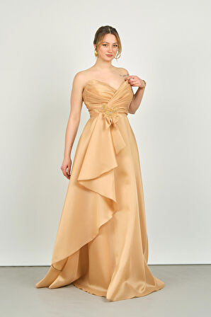 Maxra Govana Kadın Straplez Bel Kısmı İşlemeli Fırfır Detaylı Uzun Abiye Elbise 6581 Gold