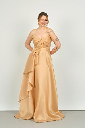 Maxra Govana Kadın Straplez Bel Kısmı İşlemeli Fırfır Detaylı Uzun Abiye Elbise 6581 Gold