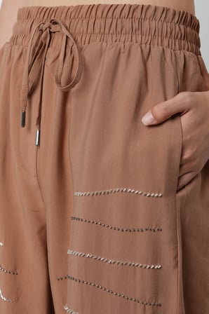 Kadın Yatay Şerit Taş İşlemeli Düz Renk Beli Lastikli Bol Paça Pantolon