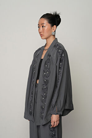 Kadın Şerit Gül ve Taş Detaylı Düz Oversize Kimono