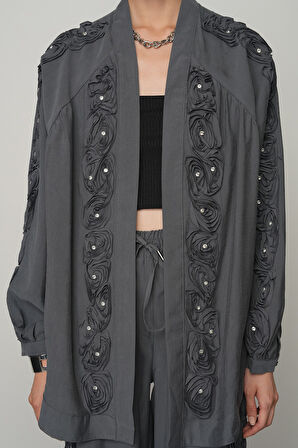 Kadın Şerit Gül ve Taş Detaylı Düz Oversize Kimono