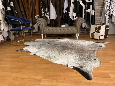 HAKİKİ DERİ DANA POSTU MİNİK BENEK 200 x 235 cm - 2260601000071