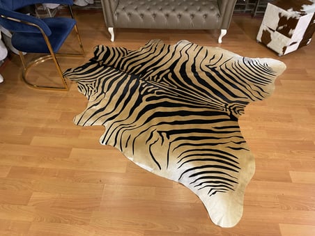 HAKİKİ DERİ DANA POSTU KAHVE ZEBRA BASKILI 200 x 215 cm - 2261101000011