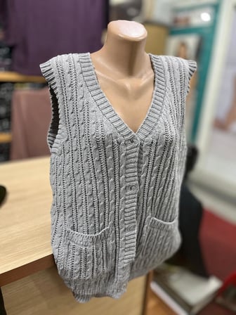 Kadın Örgü Desen Cepli Desenli Yelek