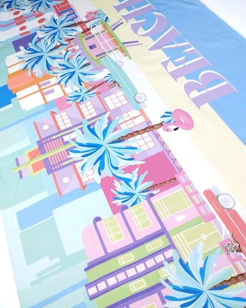 Mavi Üzeri Pembe Yeşil Sarı Renklerde Pamuk Saten Saten Dokuma Kumaş Elbiselik & Eteklik 140x150cm