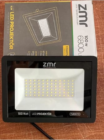 100w led projöktör,siyah kasa beyaz ışık 100w led projöktör, 100w led projöktör,