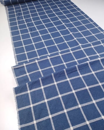 Taşlanmış Lacivert Kemik Ekoseli Jakarlı Örme Kumaş Hırkalık & Kazaklık 135x100cm