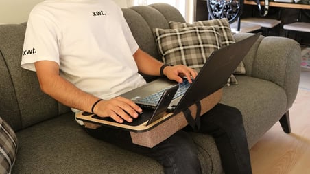 Supply Telefon Ve Tablet Bölmeli Minderli Laptop Sehpası Notebook Bilgisayar Çalışma Masası