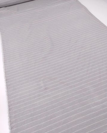 Gri Beyaz Enine Çizgili Jakarlı İnterlok Kumaş Hırkalık & Kazaklık 140x225cm