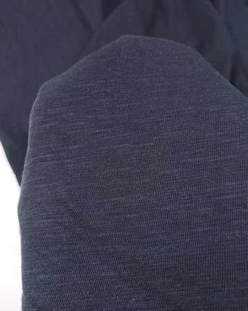 Siyah Renkte İnce Flamlı Geçişli Süprem Penye Kumaş Tişörtlük & Elbiselik En: 180cm