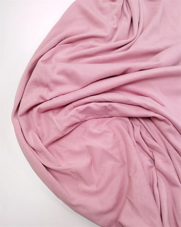 Toz Pembe Renkte Yumuşak Ama Pamuk Pamuk Süprem Penye Kumaş Tişörtlük & Elbiselik En: 165cm
