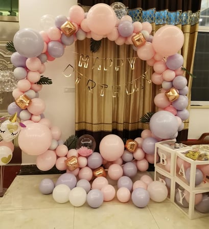 TOYS - 2 Adet Plastik Balon Zinciri Aparatı, Balon Şeridi, Balon Kemeri 5 Metre
